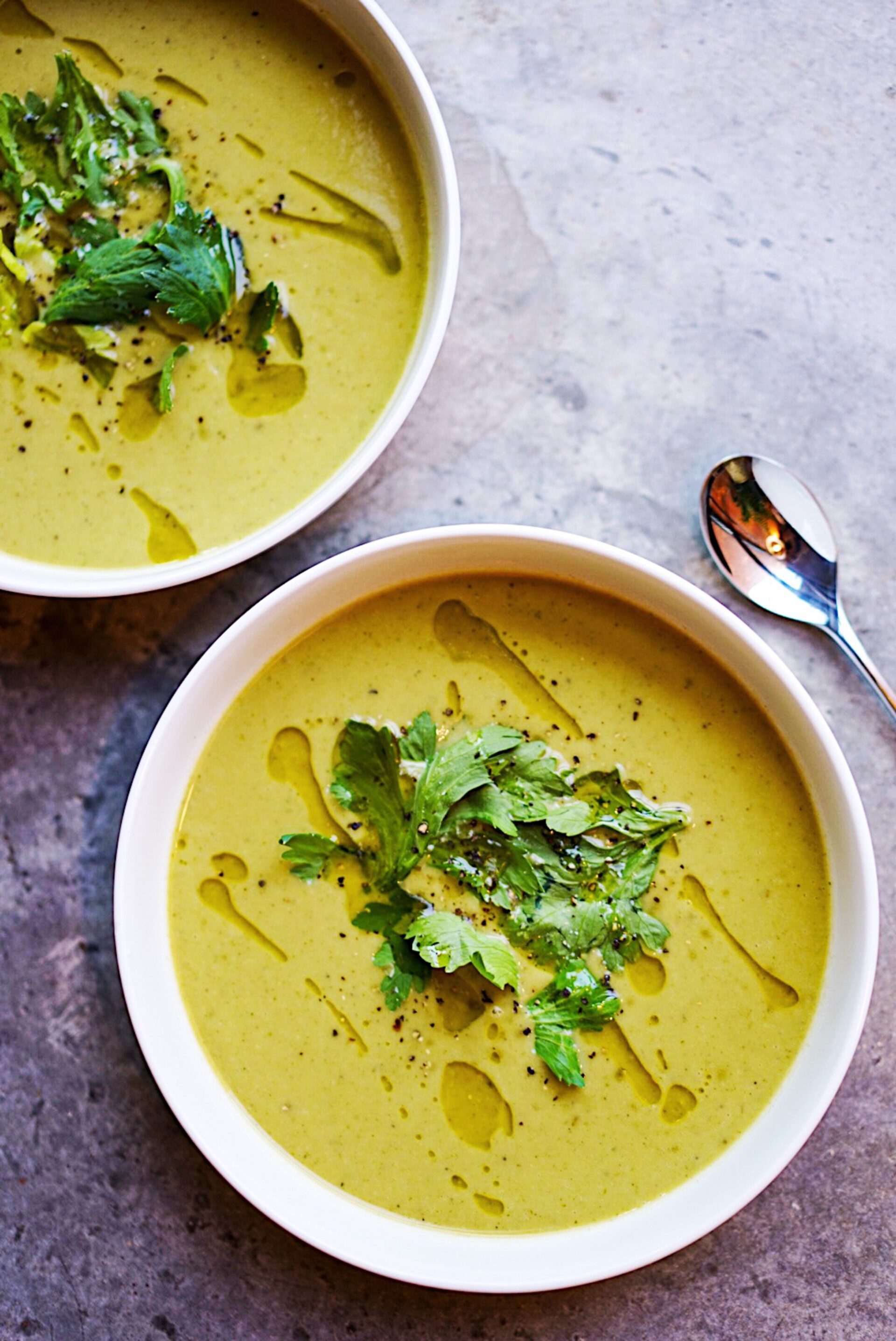 bowl of green soup